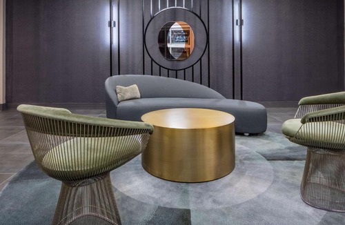 Chelsea Hotel | DoubleTree by Hilton Boston Logan Airport Chelsea