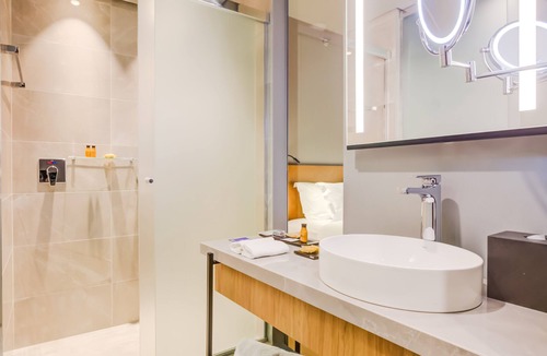 Cristal Hotel | DoubleTree by Hilton Porto Alegre