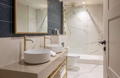 Seafront Hotel | DoubleTree by Hilton Brighton Metropole