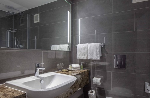 Redcliffe Hotel | Doubletree by Hilton Bristol