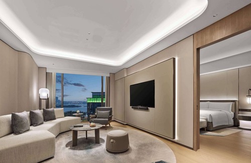 Shuangliu District Hotel | Doubletree By Hilton Chengdu Xinglong Lake