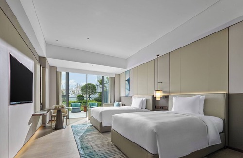 Shuangliu District Hotel | Doubletree By Hilton Chengdu Xinglong Lake