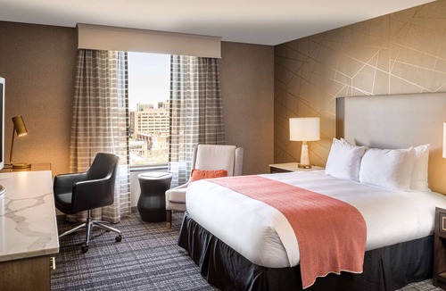 Dallas Hotel | DoubleTree by Hilton Dallas Near the Galleria