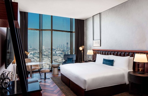 Al Mankhool Hotel | DoubleTree by Hilton Dubai M Square Hotel & Residences