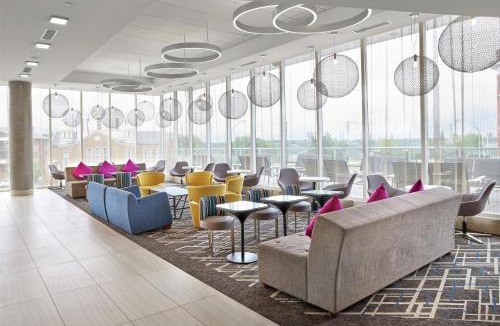 North Central Edmonton Hotel | DoubleTree by Hilton Edmonton Downtown