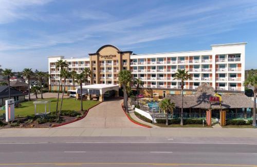 San Jacinto Hotel | DoubleTree by Hilton Galveston Beach