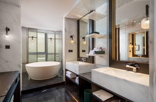 Nonghui Hotel | Doubletree By Hilton Guang'An