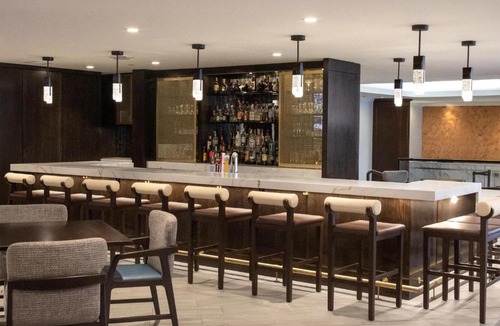 Gayborhood Hotel | DoubleTree by Hilton Hotel Philadelphia Center City