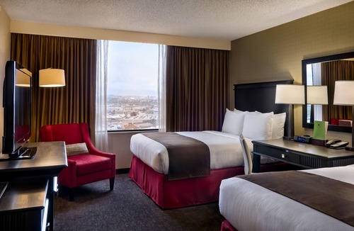 Little Tokyo Hotel | DoubleTree by Hilton Hotel Los Angeles Downtown
