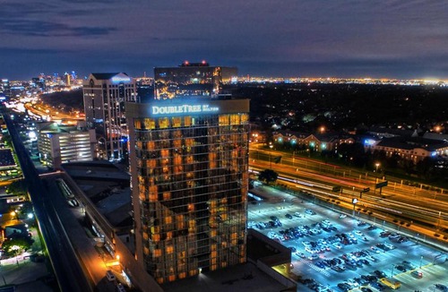 Dallas Hotel | DoubleTree by Hilton Hotel Dallas Campbell Centre