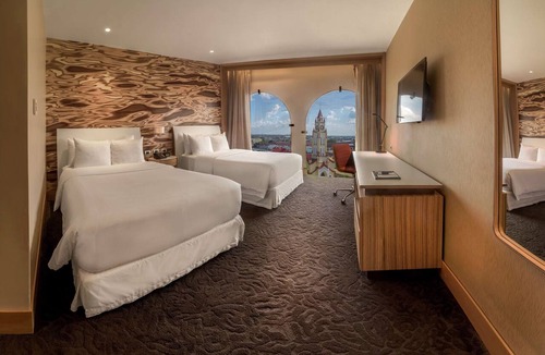 Iquitos Hotel | DoubleTree by Hilton Iquitos