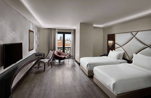 Esentepe Hotel | DoubleTree By Hilton Istanbul Gayrettepe