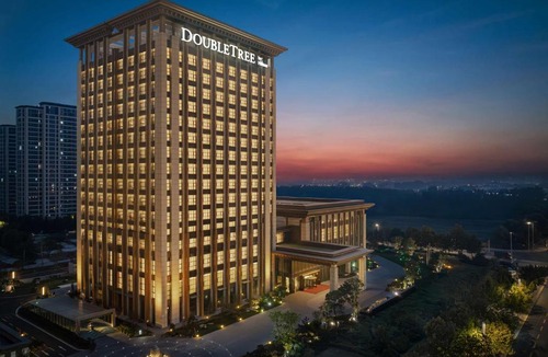 Longting District Hotel | Doubletree By Hilton Kaifeng