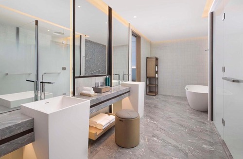 Guandu Hotel | Doubletree By Hilton Kunming Airport