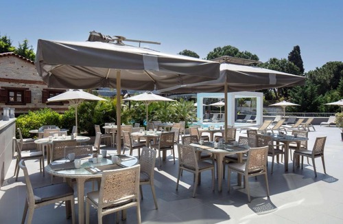 Kusadasi City Centre Hotel | DoubleTree by Hilton Kusadasi