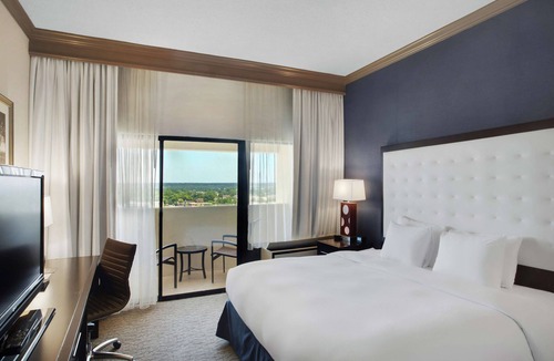 Downtown Little Rock Hotel | DoubleTree by Hilton Little Rock