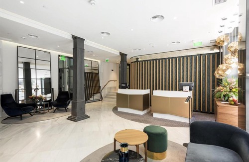 Cortes Hotel | DoubleTree by Hilton Madrid-Prado