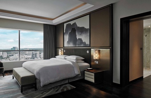 Malacca City Hotel | Doubletree by Hilton Melaka