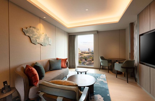 Otemae Hotel | DoubleTree by Hilton Osaka Castle