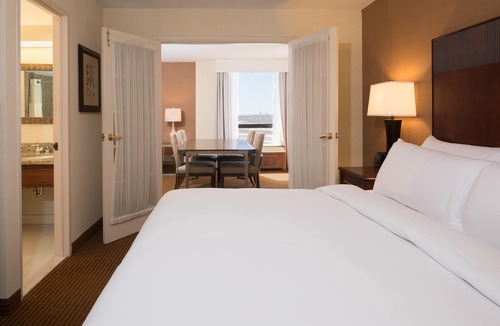 Primos Secane Hotel | Doubletree by Hilton Philadelphia Airport