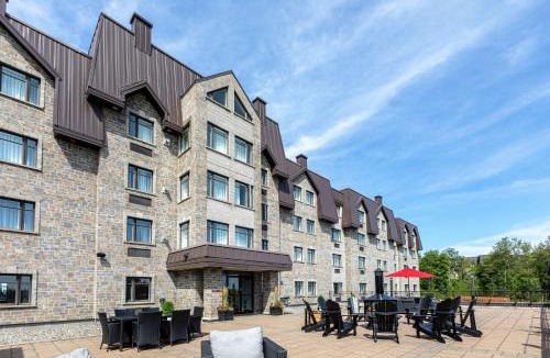 Quartier 4-2 Resort | DoubleTree by Hilton Quebec Resort