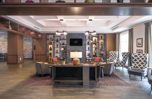 Southwest Raleigh Hotel | DoubleTree by Hilton Raleigh-Cary