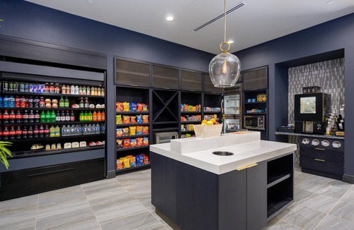Northeast Raleigh Hotel | DoubleTree by Hilton Raleigh Midtown, NC