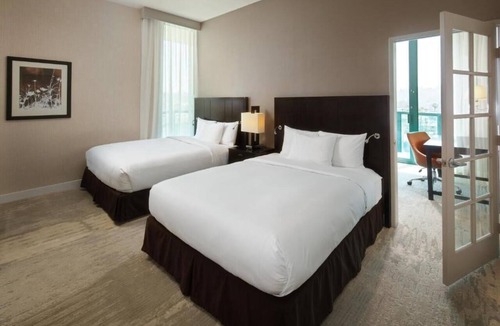 Mission Valley West Hotel | DoubleTree by Hilton San Diego - Hotel Circle