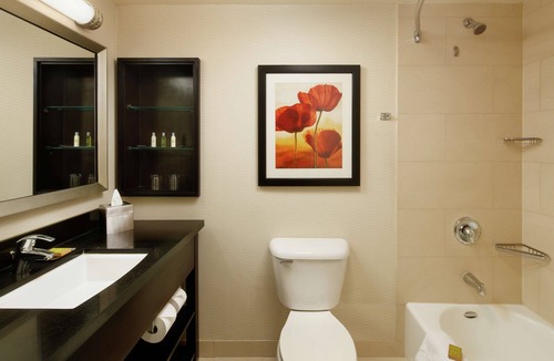 Mission Valley West Hotel | DoubleTree by Hilton San Diego - Hotel Circle