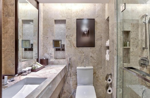 Khlong Tan Hotel | DoubleTree by Hilton Sukhumvit Bangkok