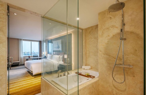 Surabaya Hotel | Doubletree By Hilton Surabaya