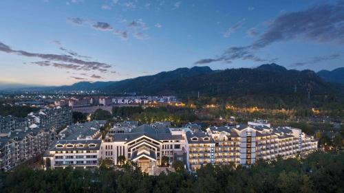 Xianju Hotel | Doubletree By Hilton Taizhou Shenxianju