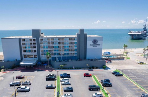 North Beach Hotel | DoubleTree by Hilton Corpus Christi Beachfront