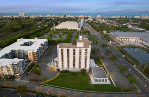 Northeast Virginia Beach Hotel | DoubleTree by Hilton Virginia Beach