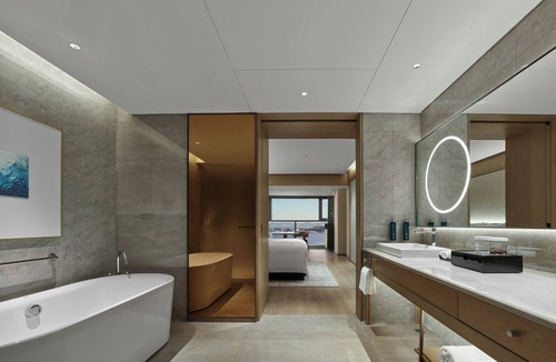 Huancui Hotel | DoubleTree by Hilton Weihai