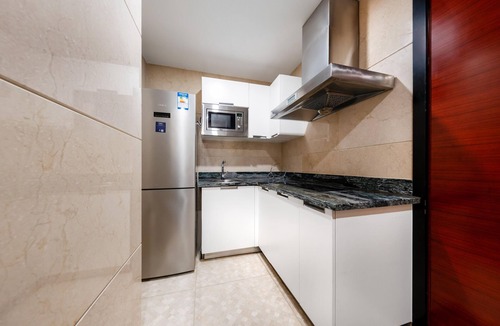 Bin Hu District Hotel | DoubleTree by Hilton Wuxi