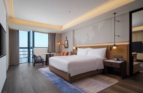 Longwen District Hotel | Doubletree By Hilton Zhangzhou