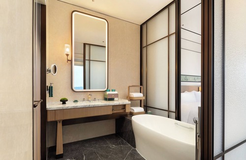 Ziliujing District Hotel | Doubletree By Hilton Zigong