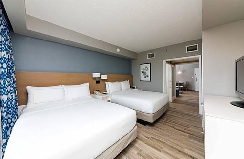Ocean Park Hotel | DoubleTree Suites by Hilton Melbourne Beach Oceanfront