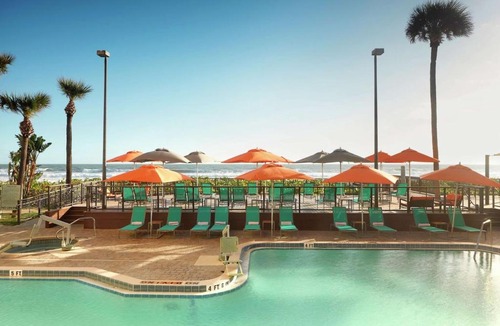 Ocean Park Hotel | DoubleTree Suites by Hilton Melbourne Beach Oceanfront