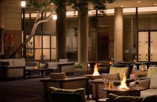 Phoenix Hotel | DoubleTree Suites by Hilton Phoenix