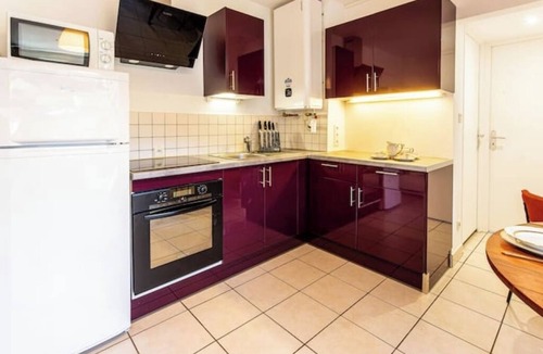 Saint-James Apartment | Douce escale 30min Mt-St-Michel Parking