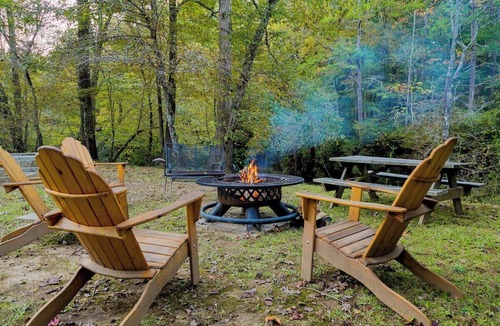 Sautee Nacoochee Cabin | Down By The River | Remote Riverfront Cabin