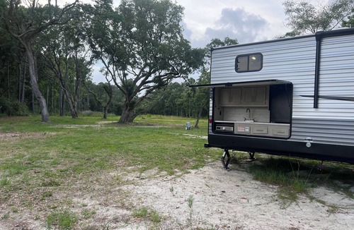 Bethera RV Rental | Down By The River.Charleston Getaway w/fishing, grilling, camping, and hiking