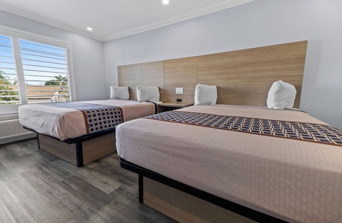 Downey Hotel | Downey Inn