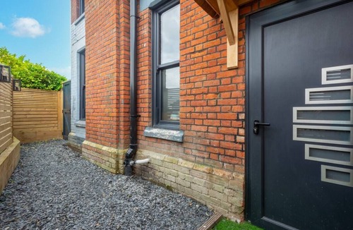 Petham Apartment | Downs View a Tranquil Space for Two - Pass the Keys