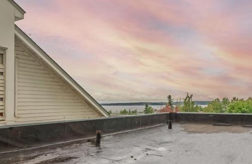 Downtown Anchorage Apartment | Downtown 1 Bedroom Flat with Views