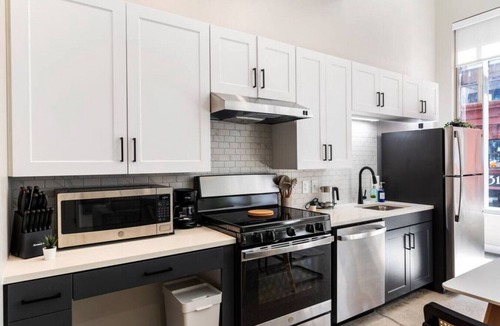 Downtown Cincinnati Apartment | Downtown 2-BR — Close to Over-the-Rhine District