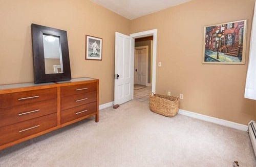 Groton Apartment | Downtown Apartment, walk to restaurants, cafes and walking trails