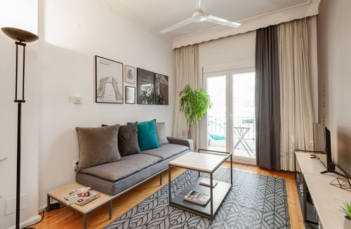 Thessaloniki City Centre Apartment | downtown architects apartment